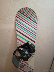 144 cm krasny damsky snowboard BURTON + viazko - 2