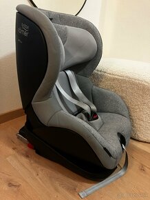 Britax Romer TRIFIX 2 i-size - 2