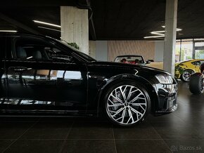 Audi S8 4.0 TFSI mHEV V8 quattro tiptronic - 2