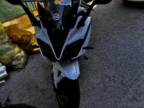 CF MOTO 650 GT - 2