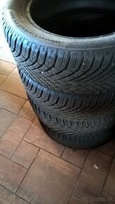 ZIMNÉ 205/55 R16 91H 4 ks CONTINENTAL cca 7 mm LEN 30,-€/kus - 2