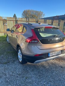 Volvo V40 Cross Country 1.6L 84kW D2 / AT - 2