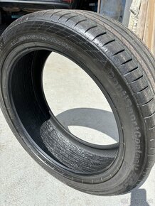 Continental 235/45 R20 - 2