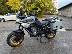 CfMoto MT800 - 2