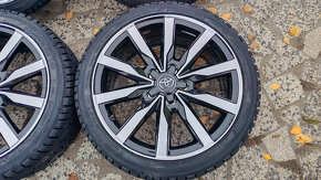 5x114,3 R18 --- TOYOTA COROLLA - 2