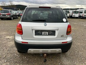 Fiat Sedici Suzuki SX4 - 2