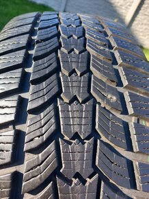 215/55 r17 zimne pneumatiky - 2