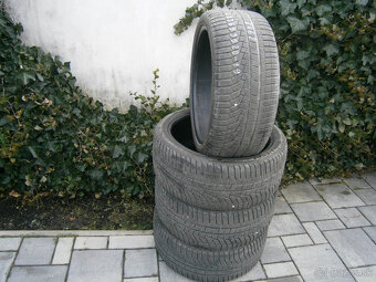 Predám 4x zimné pneu Hankook 265/35 R20 99WXL - 2