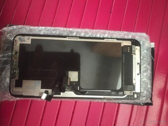 Iphone 11 pro Max displej - 2