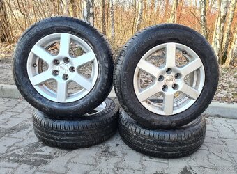 Letní Kola 5x110 Astra Vectra Zafira Signum Corsa 195/65R15 - 2