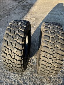 245/70 R17 BF GOODRICH M/T - 2