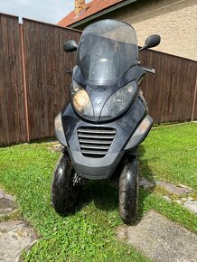 Piaggio MP3 125 - 2