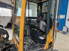 Hyundai R25Z-9AK 2022 690 hodin - 2