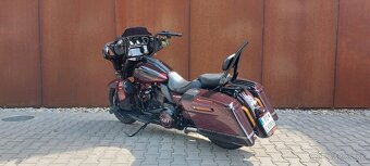 Predám Harley-Davidson CVO Street Glide FLHXSE - 2