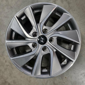 Originál Hyundai MAXION disky 5x114.3 R17 ET53 - 2