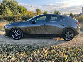 Mazda 3 2.0 Skyactiv G122 Plus Benzín + HEV - 2