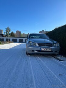 Mercedes benz c220 - 2