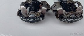 Pedále nášľapné Shimano. - 2