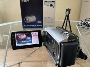 Videokamera Sony s prislusenstvom - 2