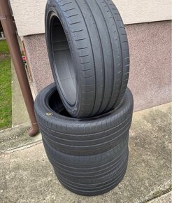 Yokohama 285/40 R 21 letné DOT 21 - 2