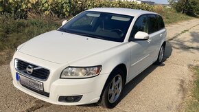 Volvo V50 - 2