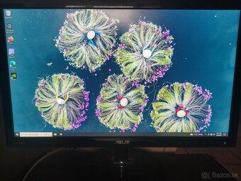 S775 + 22' monitor - 2