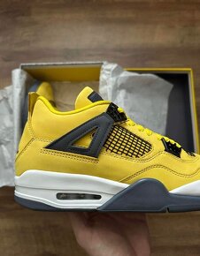 Nike Jordan 4 Lightning Yellow - 2