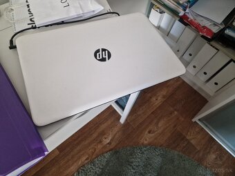 Notebook hp s obrovskym 17palcovym displayom - 2