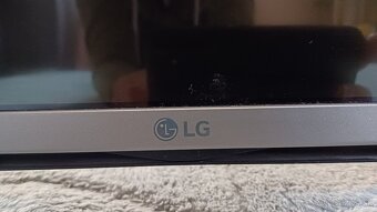 LG televizor - 2