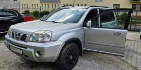 Nissan x-trail 2.2 D - 4x4 s uzávierkou - 2