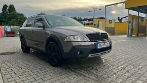 Škoda Octavia 2 Scout 4x4 2.0 TDI - 2