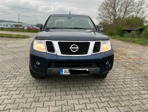 Nissan Navara NP300 DoubleCab Tekna - 2