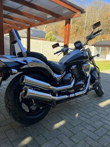 Suzuki Intruder VZ800 - 2