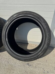 Zimne Pirelli SCORPION 325/35 R22 GLE GLS - 2