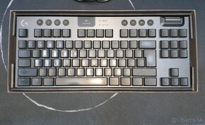 Predám klávesnicu Logitech G915 TKL - 2