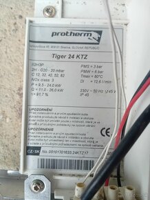 Predám ovládací panel na Protherm Tiger 24 KTZ - 2