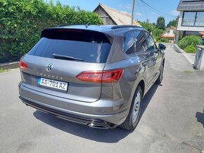 Predám VW Touareg 3.0 TDI 170kw R Line/Black Line - 2