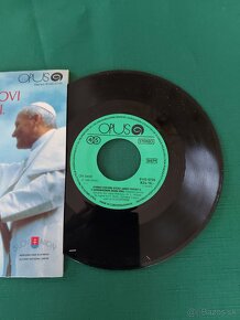 LP Hymnus Svätému otcovi Jánovi Pavlovi II.  vydal Opus - 2