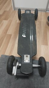 Evolve elektrický longboard - 2