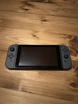 Nintendo Switch - 2