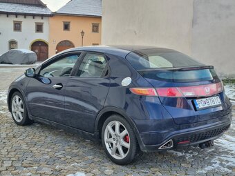 Honda Civic 8g 2.2I-CDTi - 2