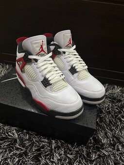 Nike Jordan 4 Red Cement - 2