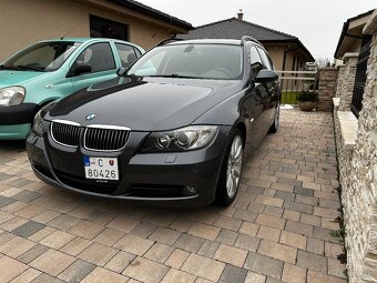 BMW 325i - 2