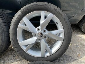 5x112 R17 original Škoda Octavia 4 LYRA + zimné pneu - 2