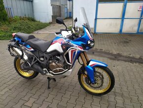 Honda CRF 1000A AFRICA TWIN - 2