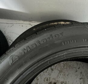 235/45 R17 Zimne Matador - 2