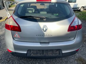 Rozpredam Renault Megane III 1.5 DCI K9KJ8 2010 - 2