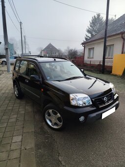 Nissan X-trail 2.2  4x4 - 2