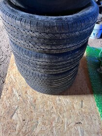 Michelin  245/65R17 - 2