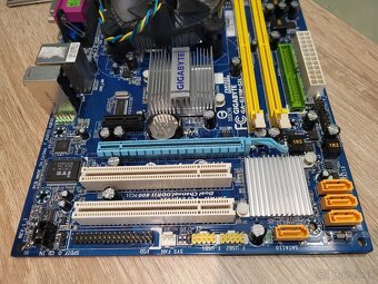 doska Gigabyte GA-G31M-S2L rev. 1.1 + Intel Core 2 Duo E7400 - 2